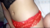 Rica e tocandose bien rico por la noche